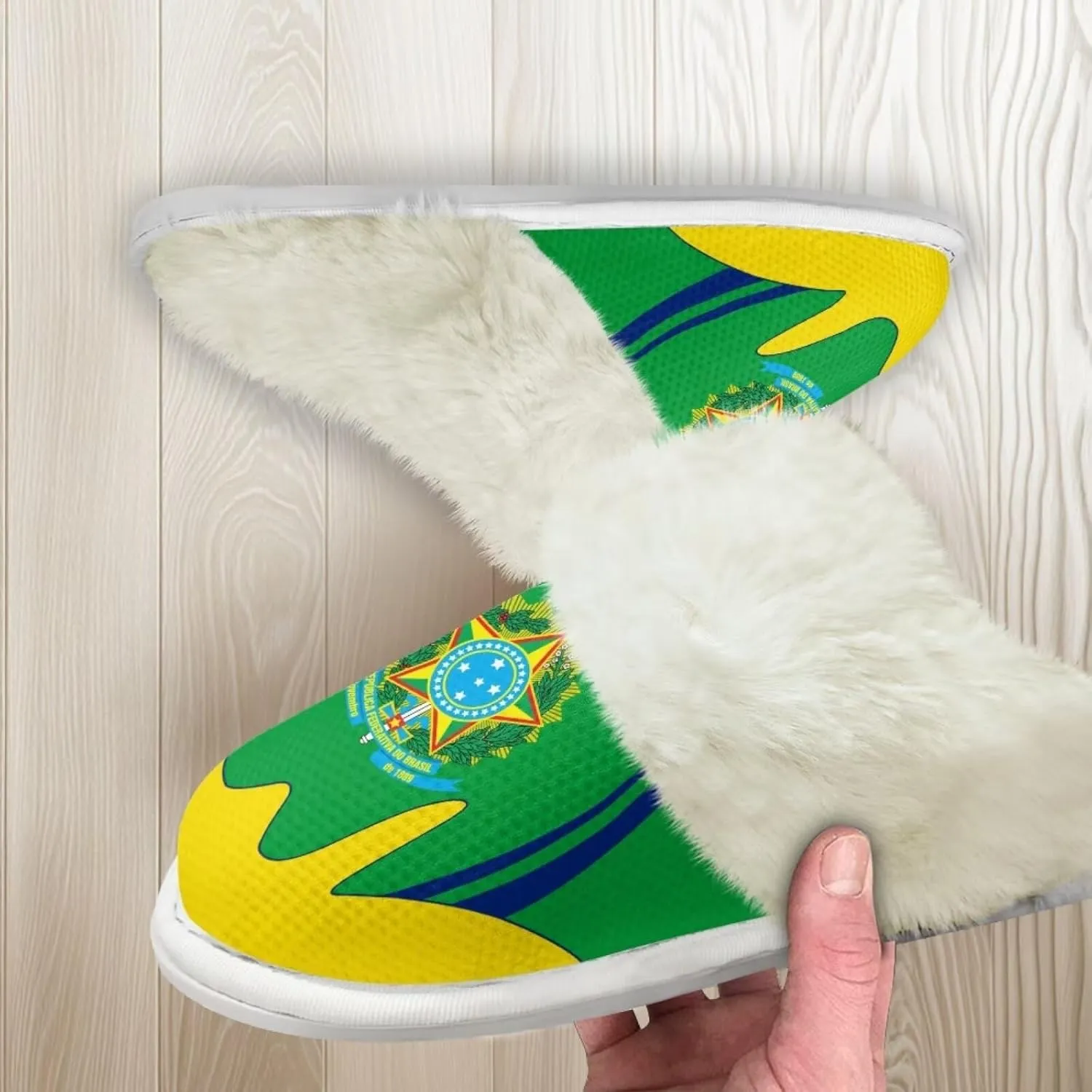 Flag Print Fuzzy Slippers Women Lightweight Anti Slip Fluffy Slippers with Arch Support