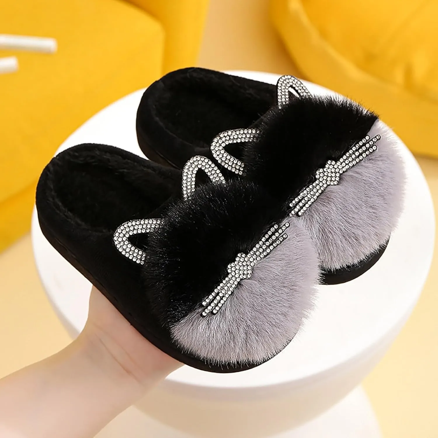 Girl's Fuzzy Fluffy Furry Slippers Cartoon Plush Indoor Bedroom Home Shoes Rubber Flat Bottom Anti-slip Slipper