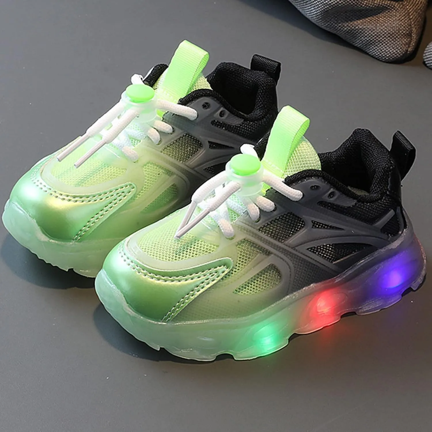 Kids Light Up Shoes Toddler Boys LED Luminous Running Trainers 𝙲artoon Mesh Breathable Sports Walking Sneaker