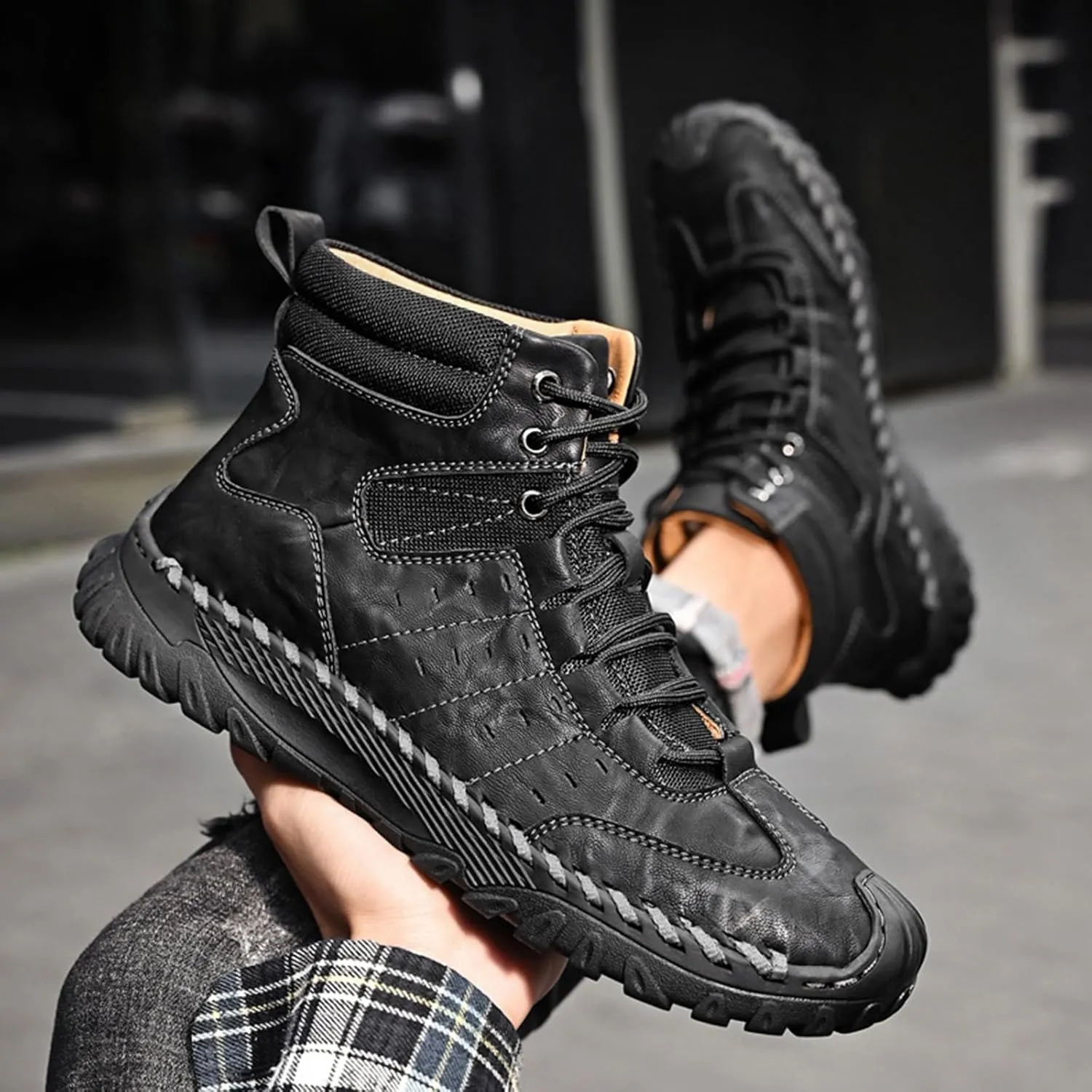 Men's Work Boots Slip On Hiking Sneakers Ankle Ladies Women's Workout Shoes Comfortable Platform Sneakers Lightweight Safety Hike Grounded Footwear