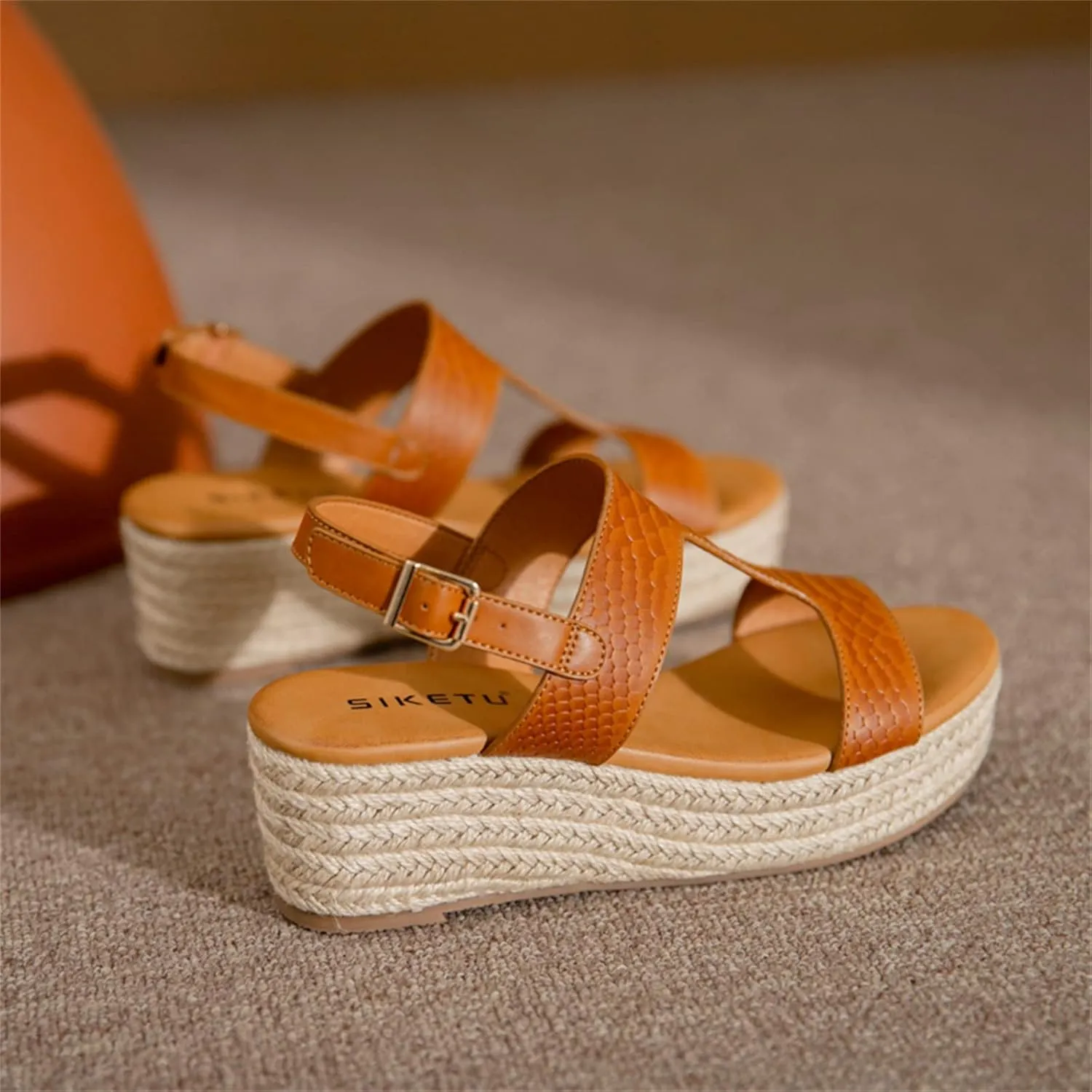 ORNVEION Women's Buckle Strap Arch Support Leather Wedge Platform Sandals,Retro Ankle Strap Open Toe Casual Beach Espadrilles Sandals
