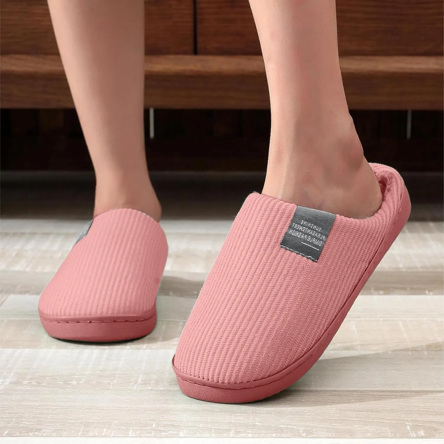 Slippers for Women, Women's Fuzzy Slippers Warm Cozy Soft Lightweight Memory Foam House Slippers Indoor and Outdoor