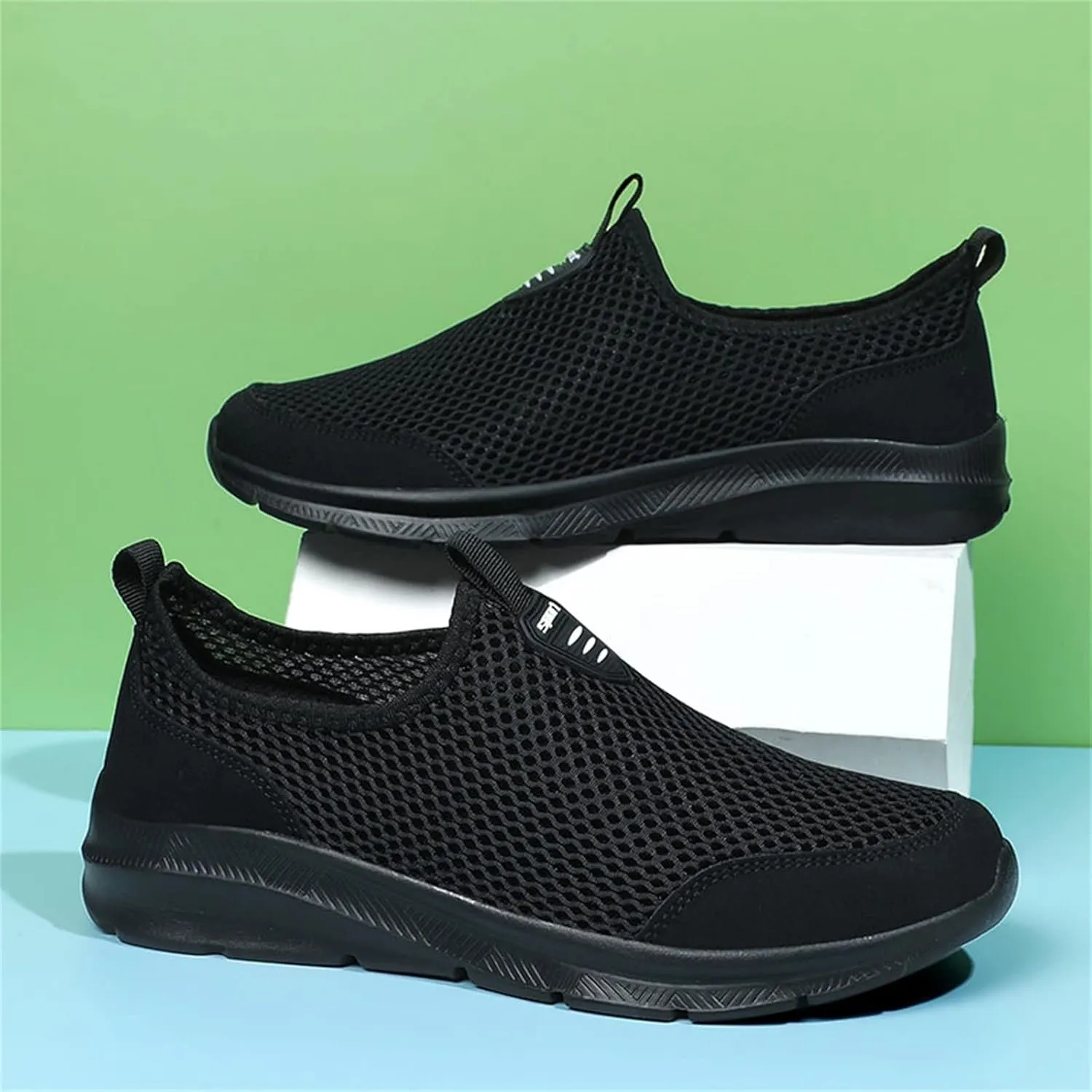 Sneakers for Men Work Shoes Lightweight Comfortable Sneakers Slip-Resistant Composite Toe Shoes