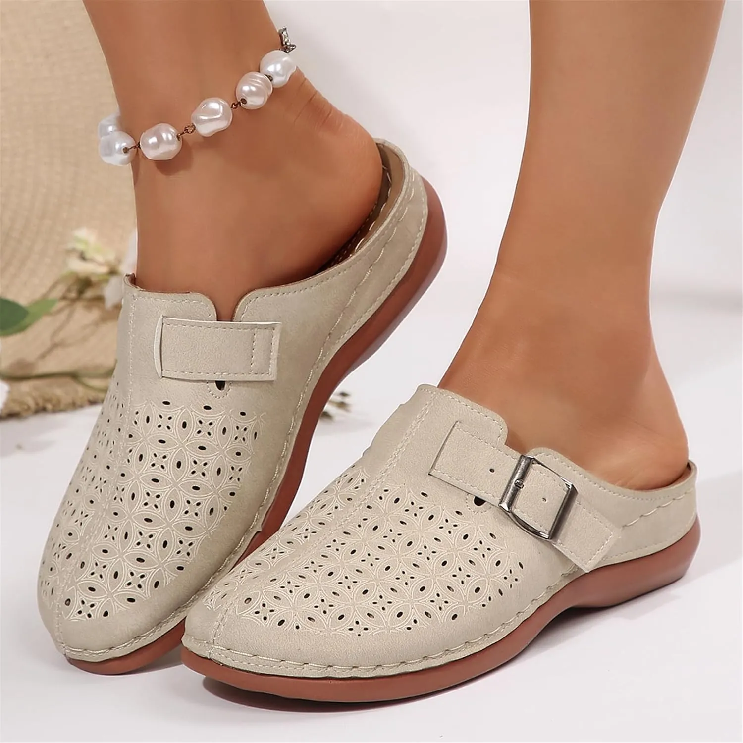 Summer Clogs for Women 2025 Mules Slip on Closed Toe Sandals Women Comfortable Arch Support Closed Toe Sandals Walking Wedge Clogs Backless Low Wedge Slip on Shoes 2025
