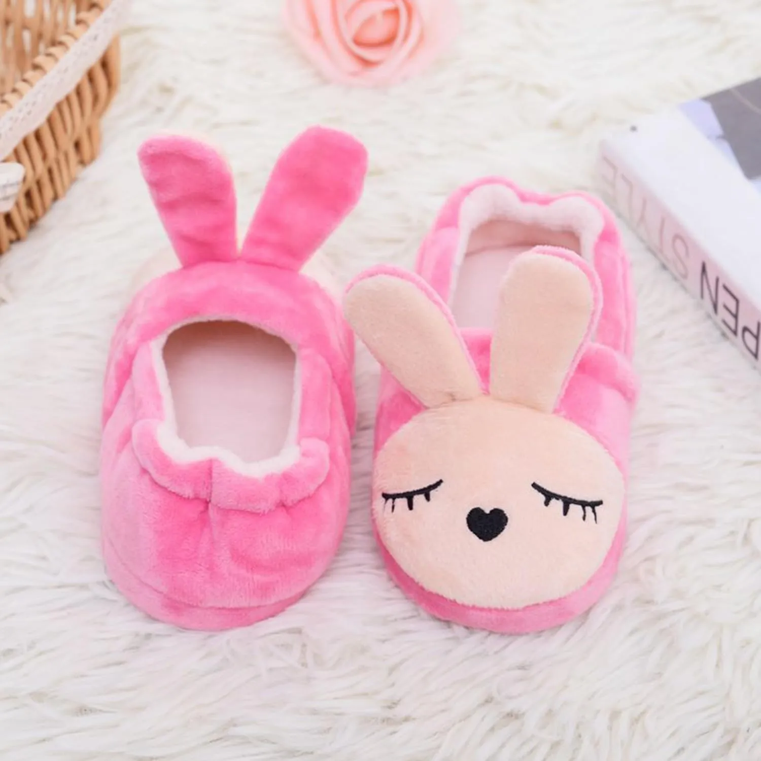 Toddler Girls Slippers Pink House Shoes Anti Slip Memory Foam Slippers for Girls