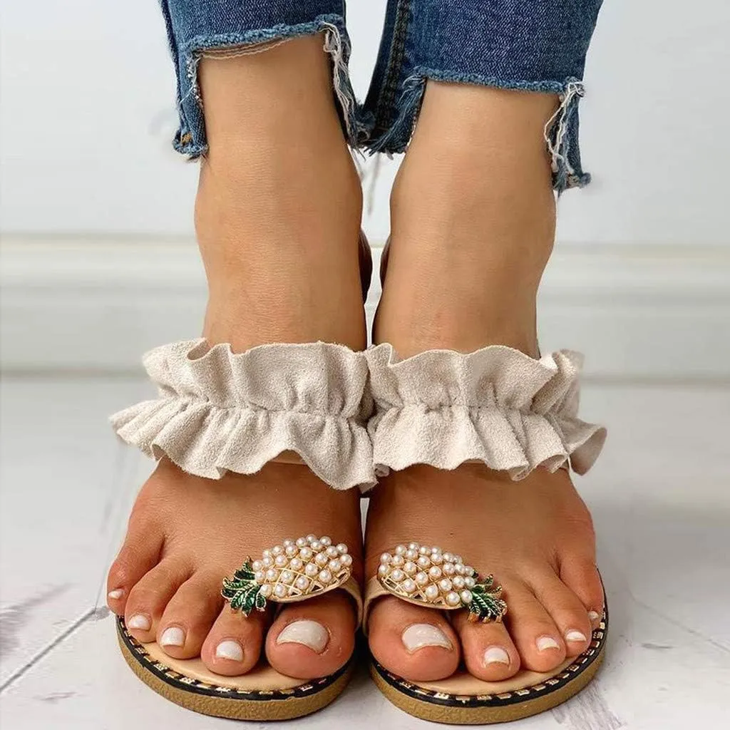 Women's Boho Clip-Toe Flip Flops with Pineapple Charm Decor Non Slip Flat Sole Soft Strap for Beach Walking, Casual Summer Slippers Cute Lightweight Sandals for Poolside Outdoors 2025