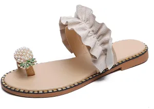 Women's Boho Clip-Toe Flip Flops with Pineapple Charm Decor Non Slip Flat Sole Soft Strap for Beach Walking, Casual Summer Slippers Cute Lightweight Sandals for Poolside Outdoors 2025