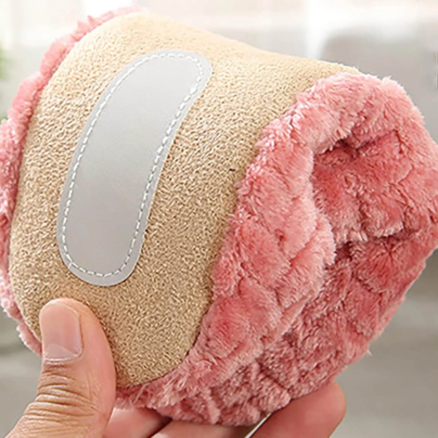Women's Fuzzy Slip-On Slippers Warm Cozy Soft Memory Foam Cozy Slippers for Women Indoor Outdoor Soles